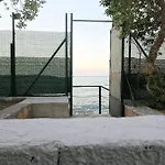 La Plaja 아파트 체팔루
