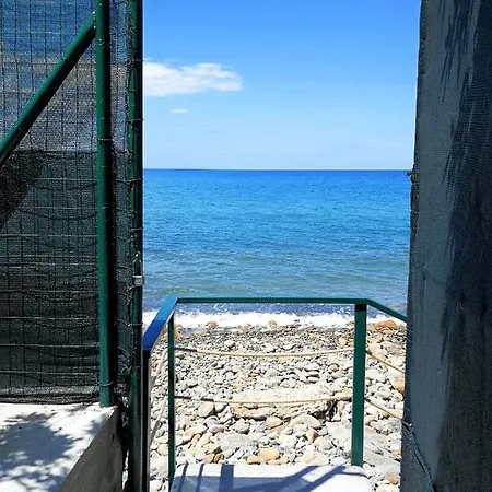 La Plaja * Cefalù